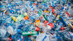 Plastic pollution: Zero waste in Canada by 2025